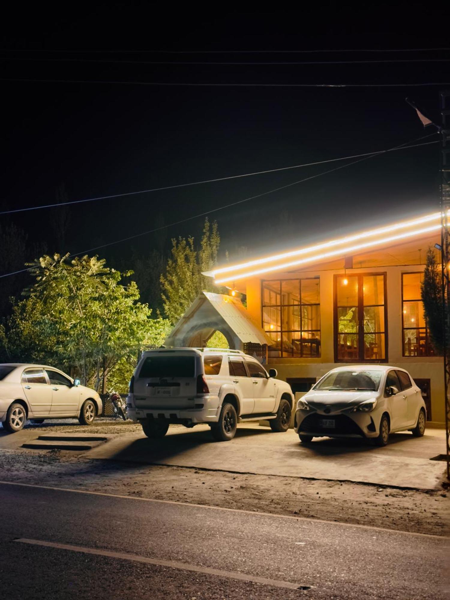 Orgventure Resorts Skardu Exteriér fotografie